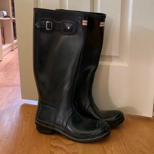 EUC Hunter Womens Tall Glass Black Rain Boots